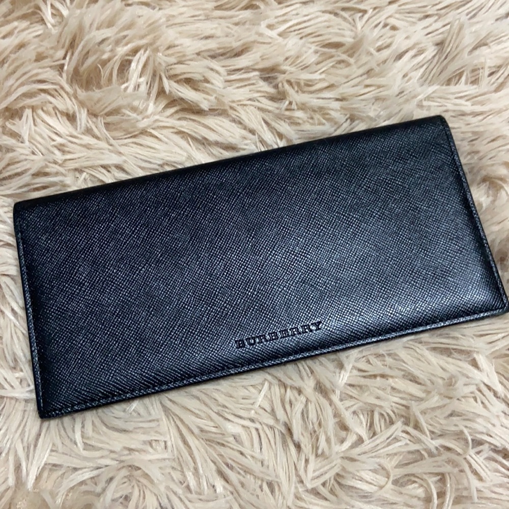 Auth Burberry Black Continental Men’s Wallet